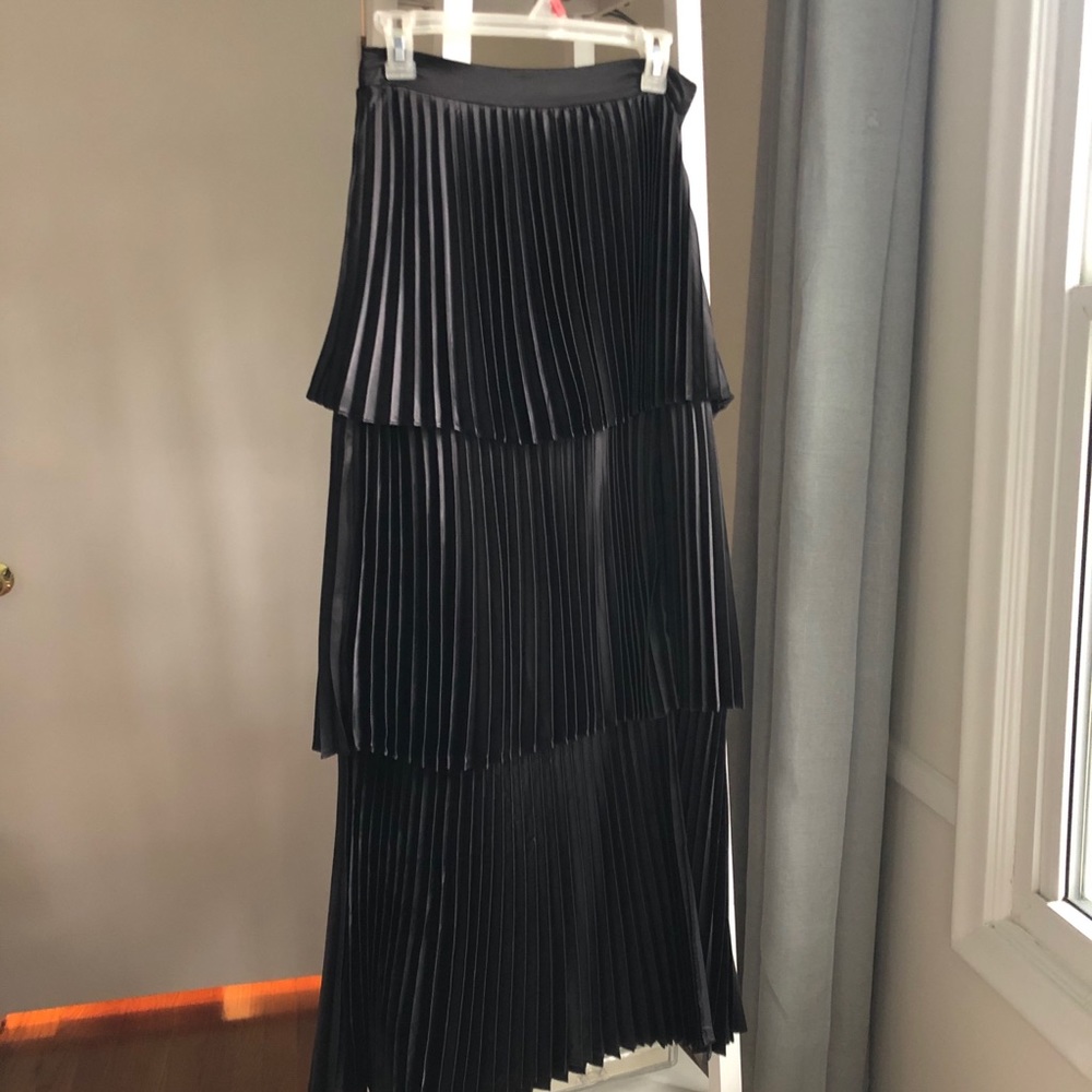 Beautiful skirt!
